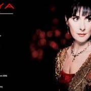 Der musikalische text ORINOCO FLOW von ENYA ist auch in dem Album vorhanden The very best of enya (2009)